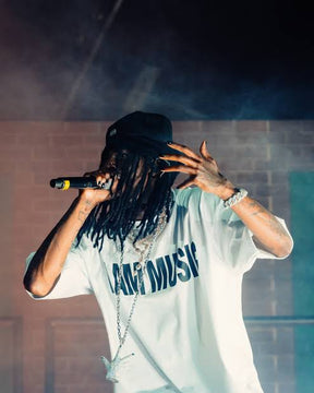 Camiseta “I am Music” Opium Merch